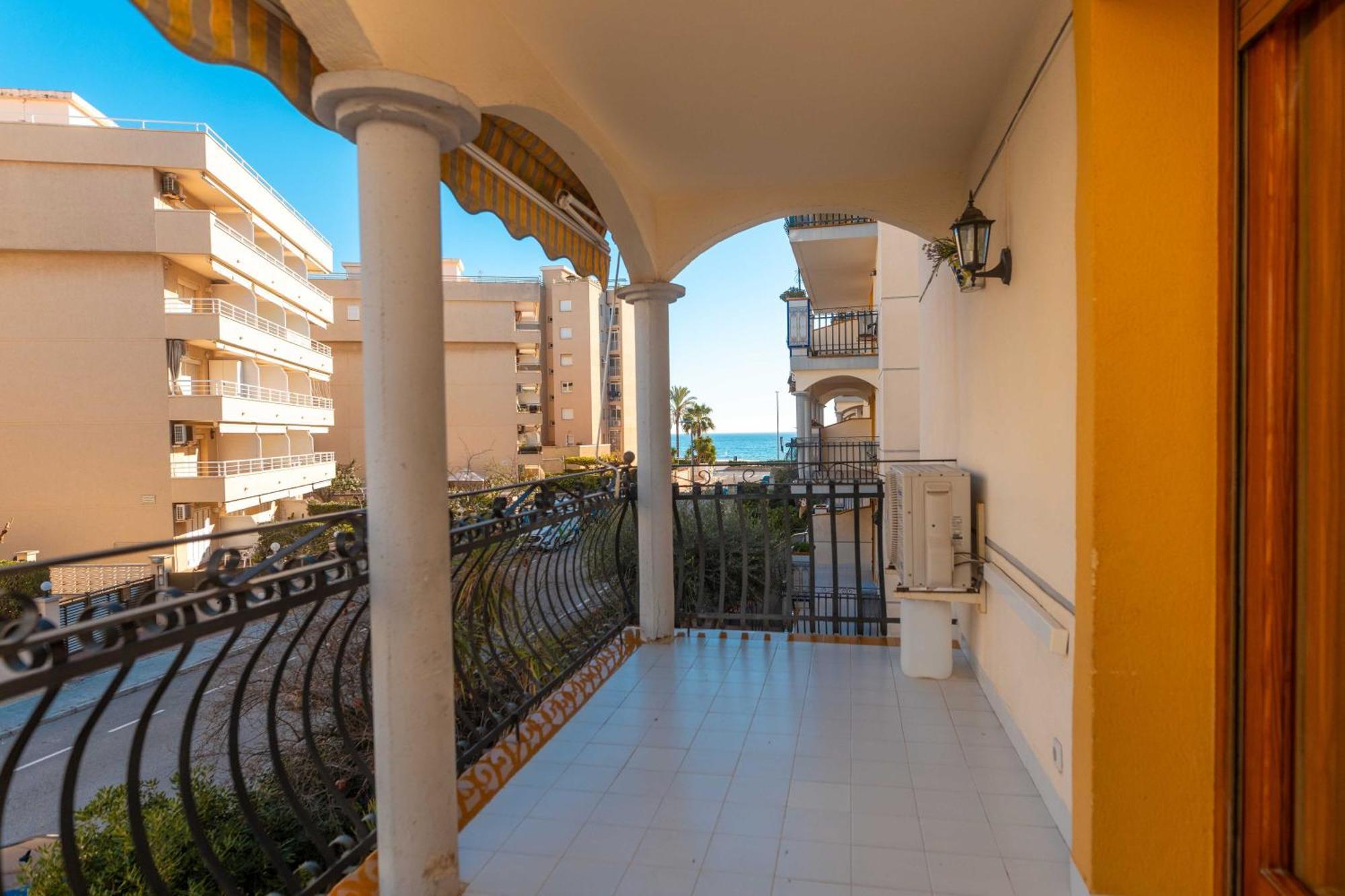 Ferienwohnung Suitur Apartament Familiar Con Piscina Calafell Exterior foto